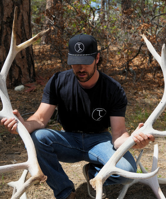 Sunset Elk Shed Short Sleeve T-shirt